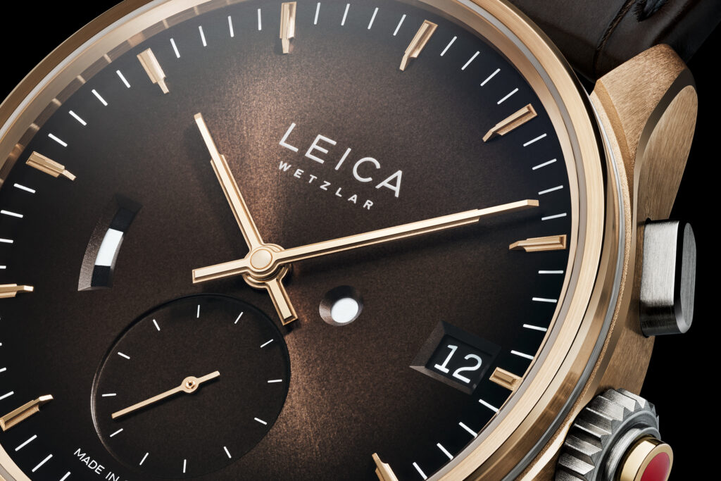 Leica ZM 1 Gold Limited Edition Wristwatch vclose up dial view