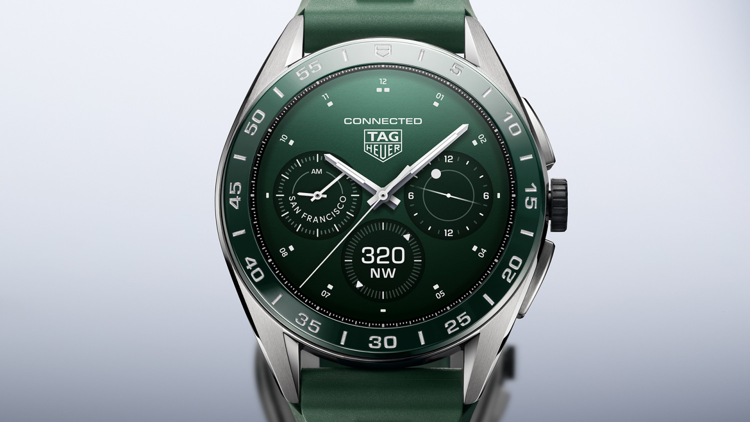 TAG Heuer Connected Calibre E4 dressed up in green