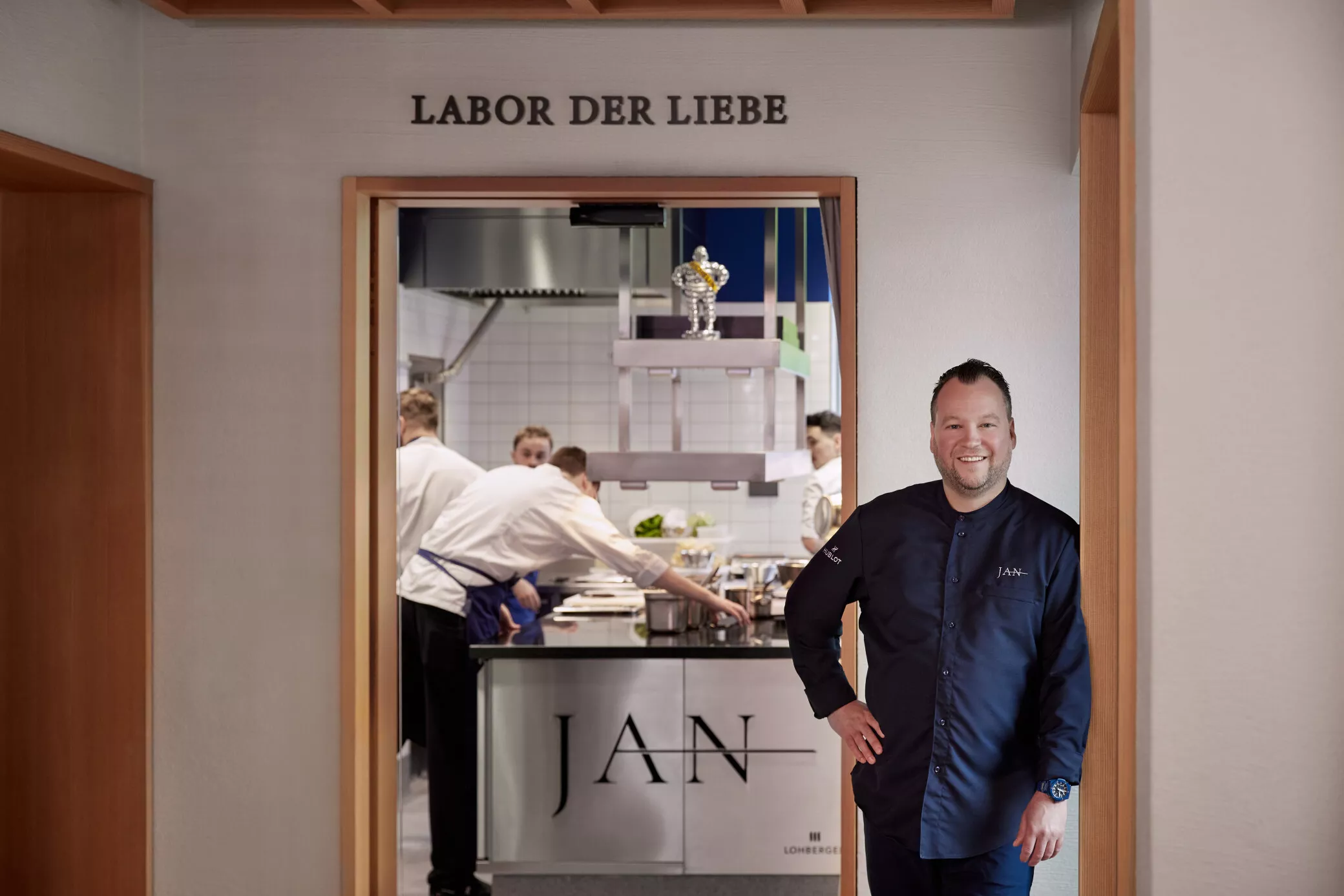 Hublot Welcomes Renowned Chef Jan Hartwig to Its Culinary Journey
