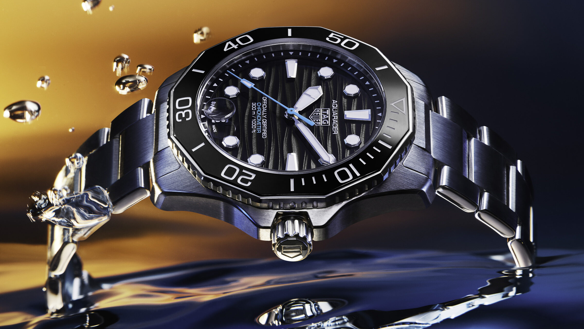 TAG Heuer Aquaracer Professional 300 Date & GMT