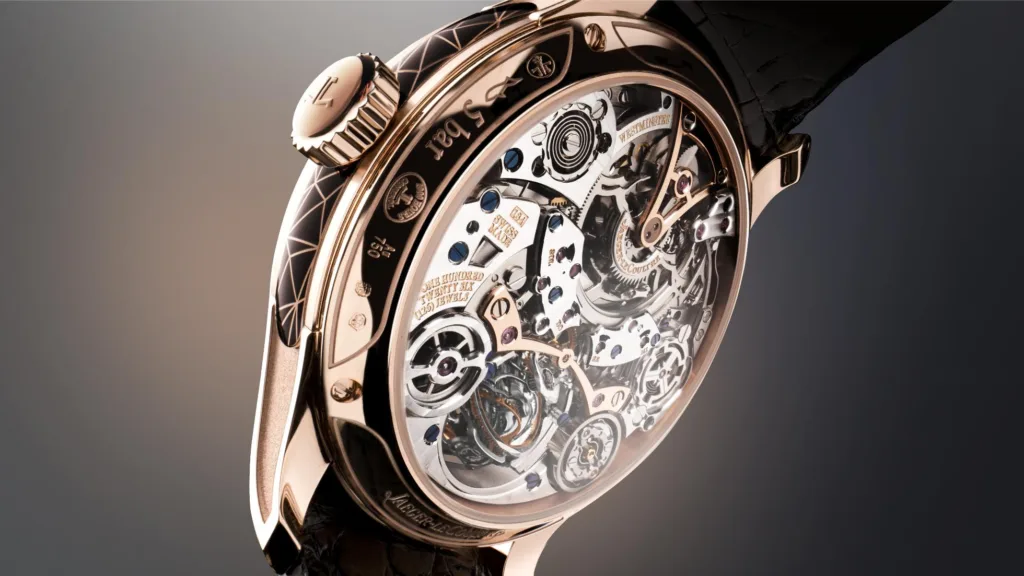 Jaeger-LeCoultre Master Hybris Artistica Calibre 184 glamour shot of case back