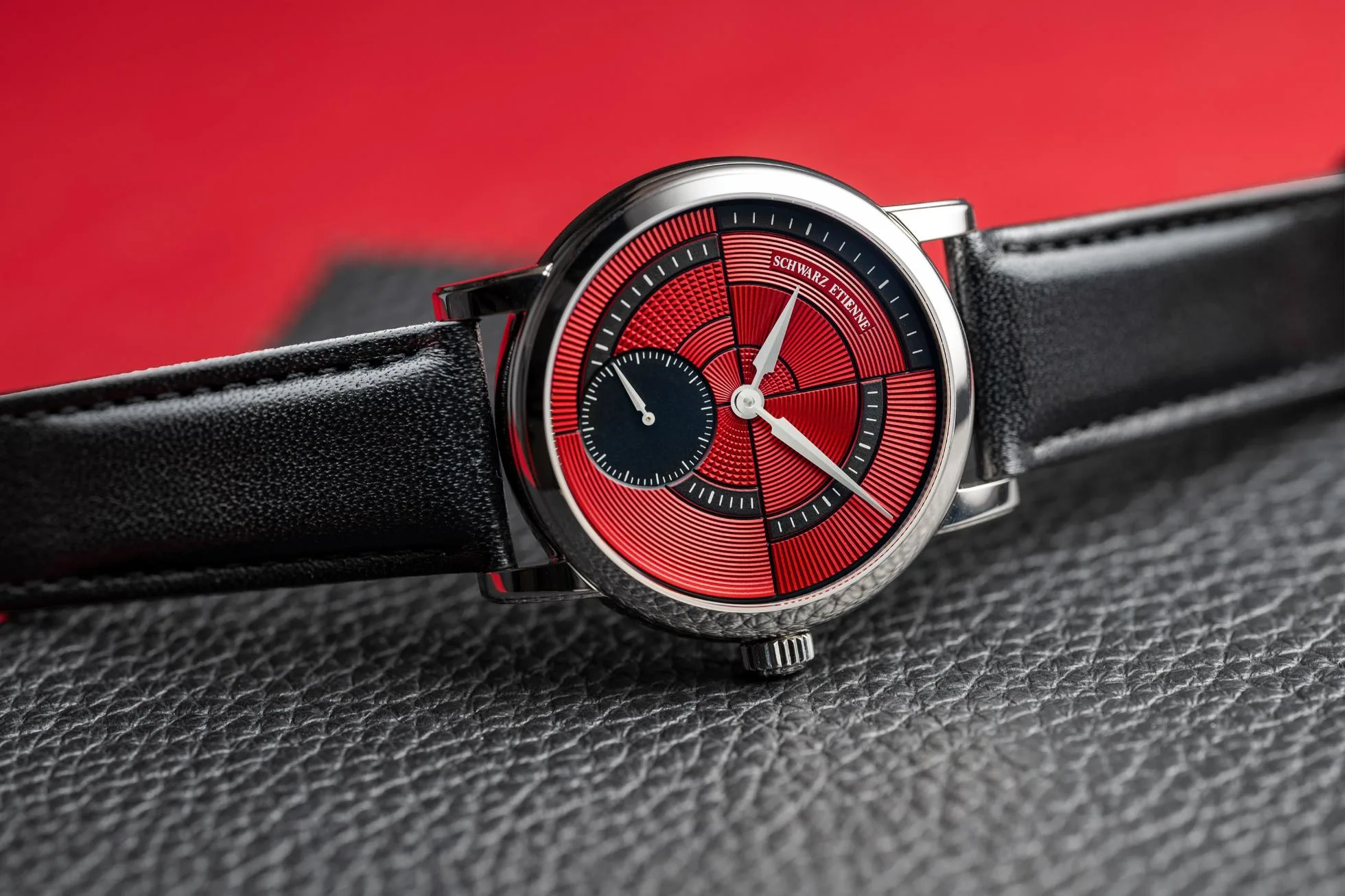 Schwarz Etienne Geometry Cherry: A Blend of Swiss Craftsmanship and Geometric Design