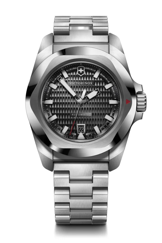 Victorinox I.N.O.X. black dial, stainless steel bracelet, product image