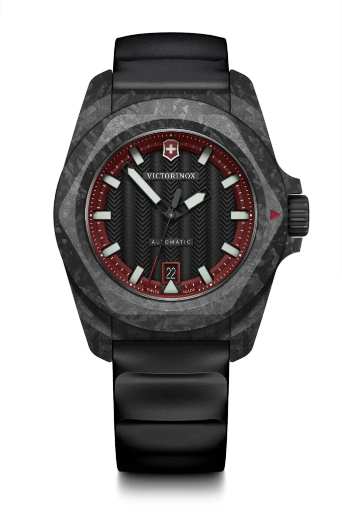 Victorinox I.N.O.X. black dial,carbon case