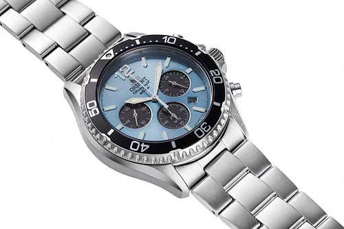 Orient Mako Chronograph RN-TX0206L watch diagonal view